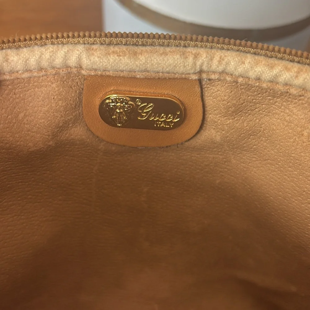 Authentic Vntg. Micro GG GUCCI tan coated canvas clutch bag cosmetics (8” x 6”) - Picture 5 of 8